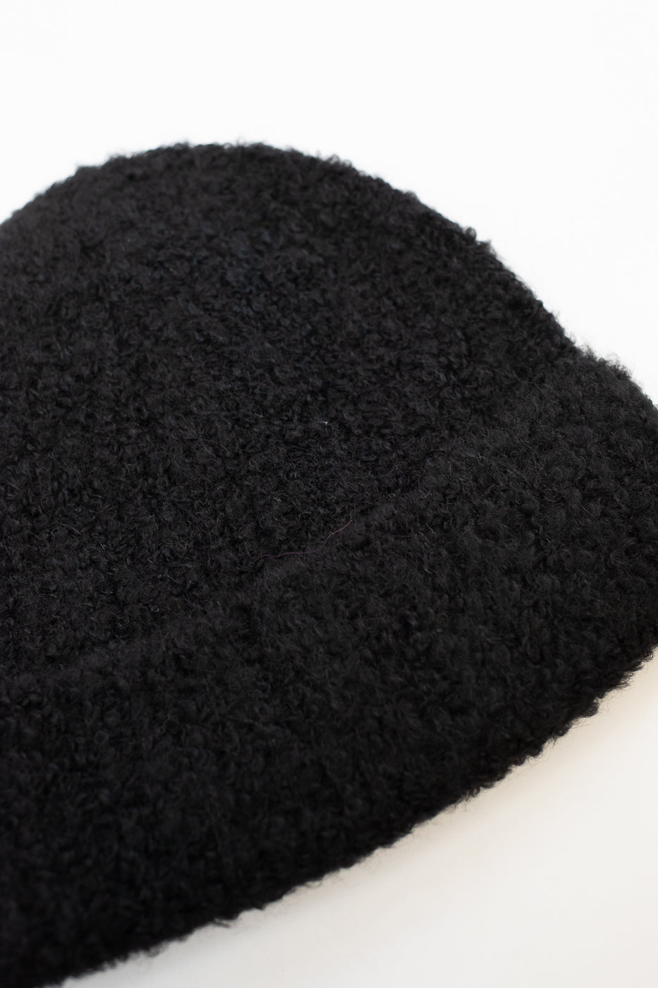 Boucle Alpaca Watch Cap - Black