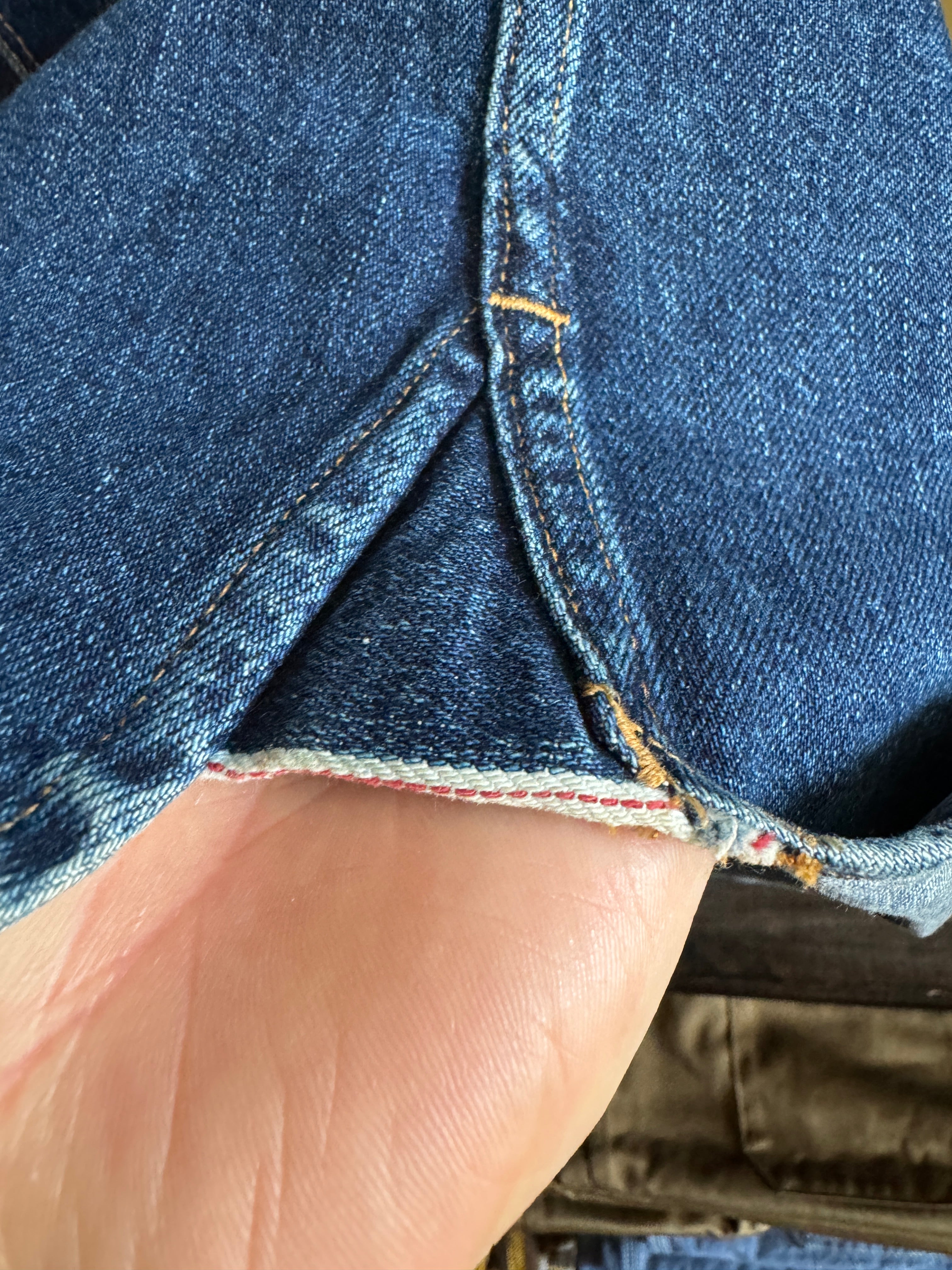 Gently Used - 11oz Modern Western Stone Washed Denim - Size Small
