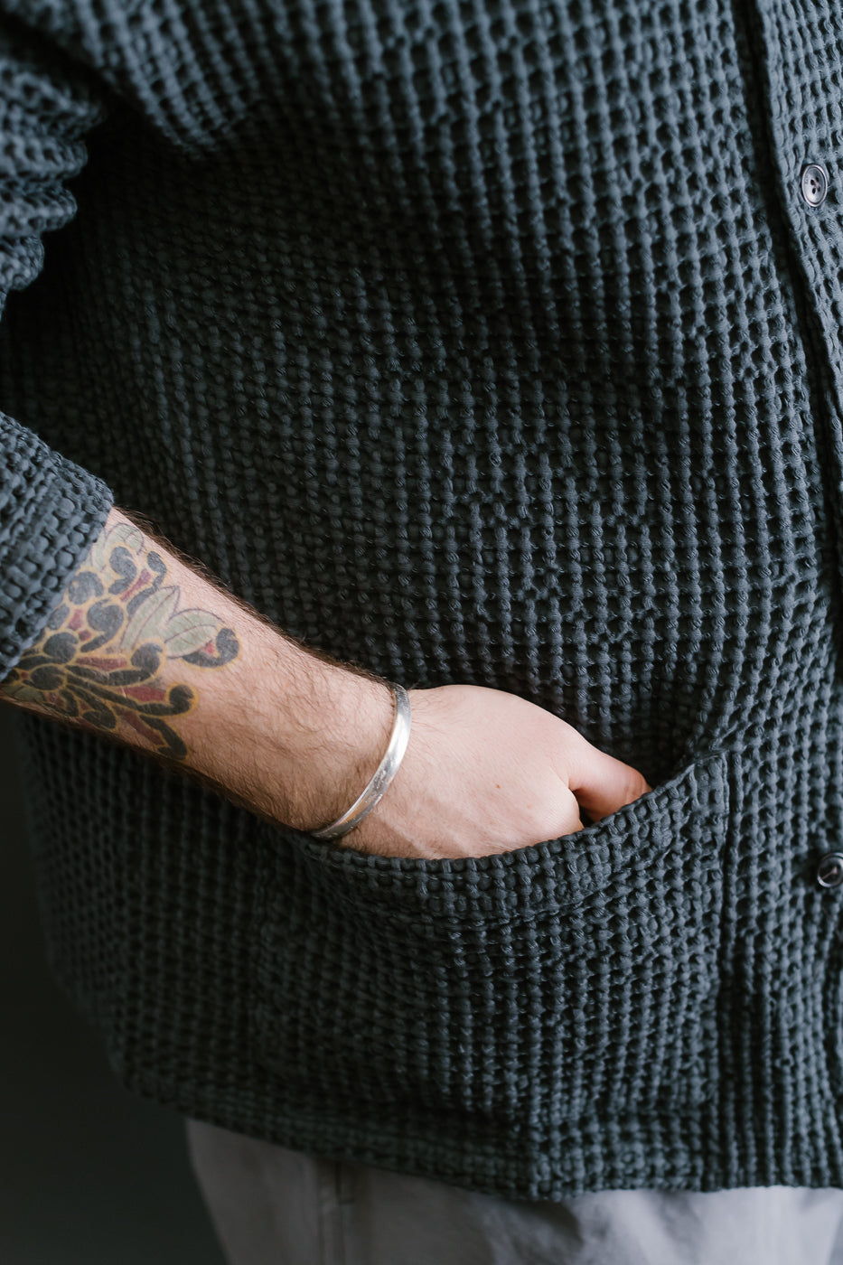 M-I-006 - Cabana Shirt Chickpea Cotton - Asphalt