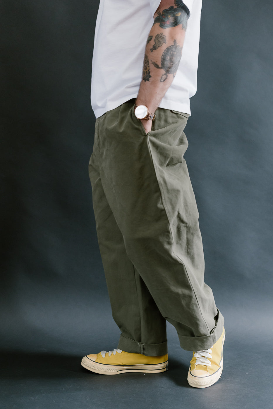 M-C-003 - Officer Chino Nebraska Cotton - Fossil Green