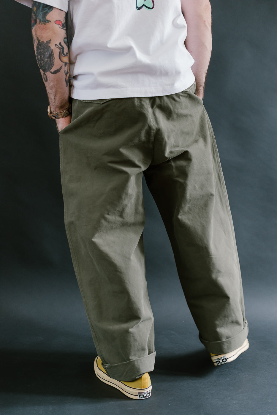 M-C-003 - Officer Chino Nebraska Cotton - Fossil Green