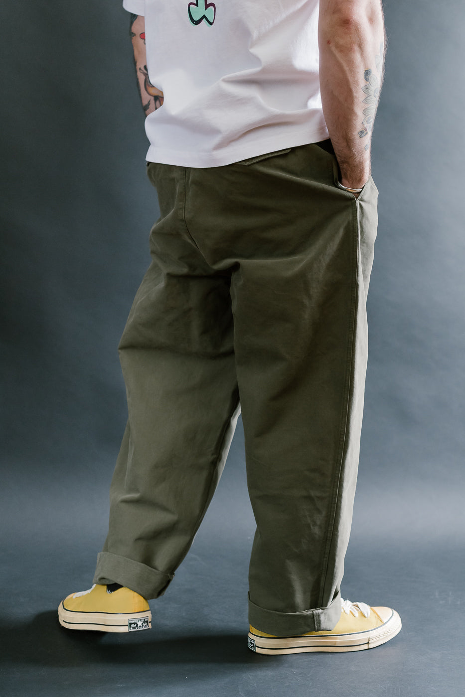 M-C-003 - Officer Chino Nebraska Cotton - Fossil Green