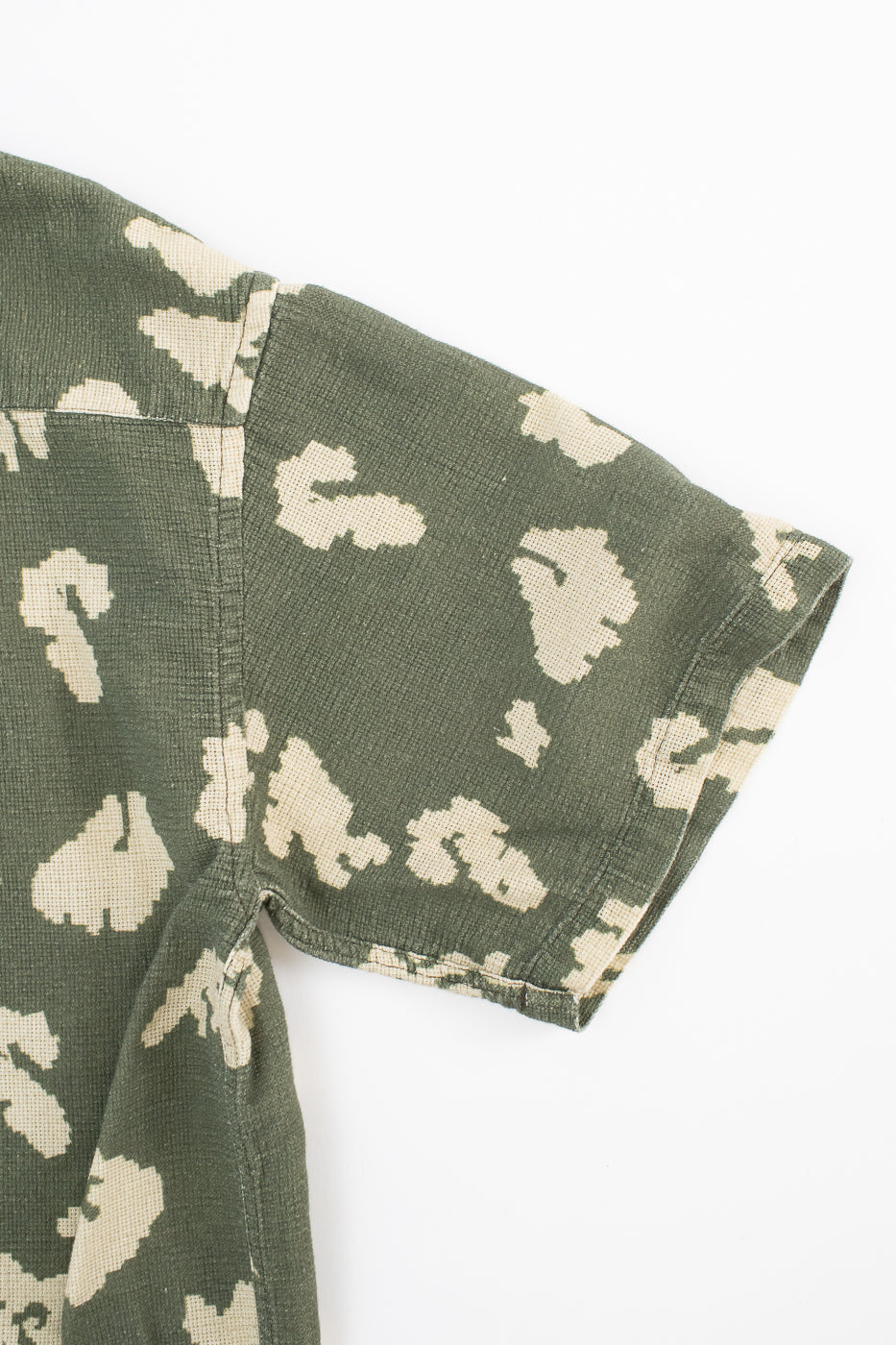 M-I-001 - Cloud Camo Mesh Aloha Shirt - Mint, Off White