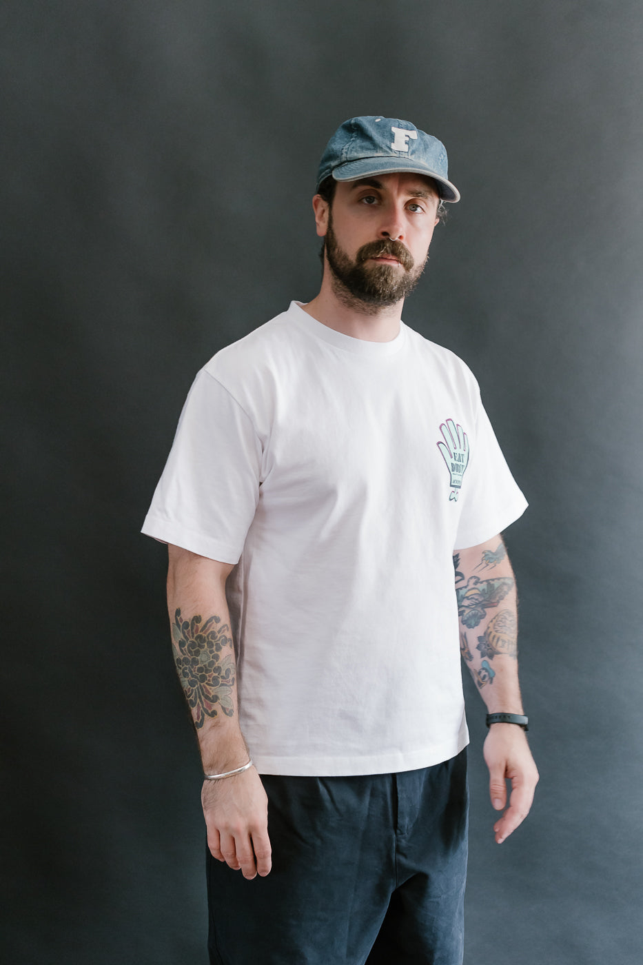 M-J-006 - Russel T-Shirt Antigoon - White
