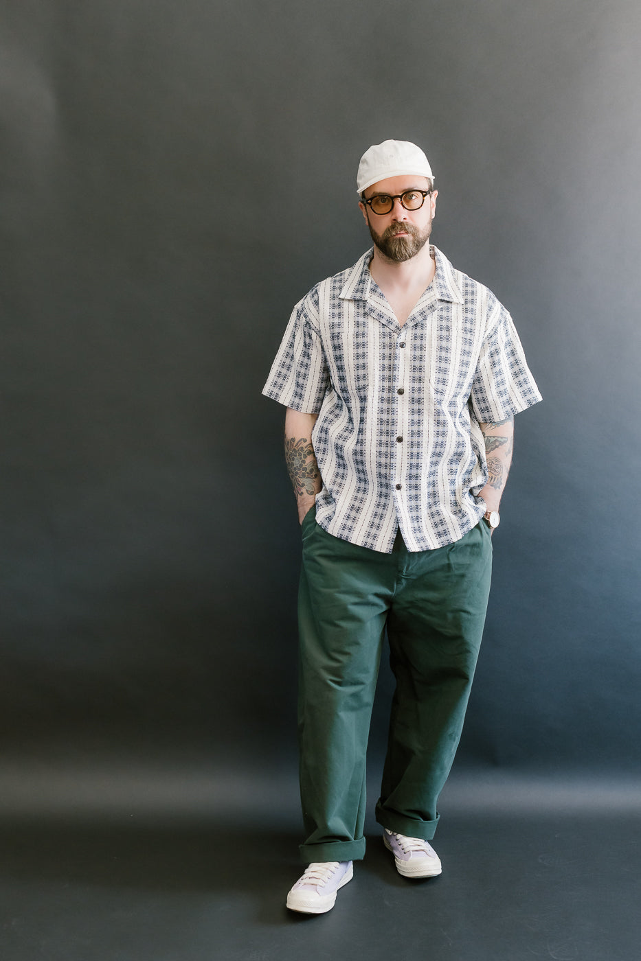 M-I-001 - Beldi Jacquard Aloha Shirt - Off White, Navy