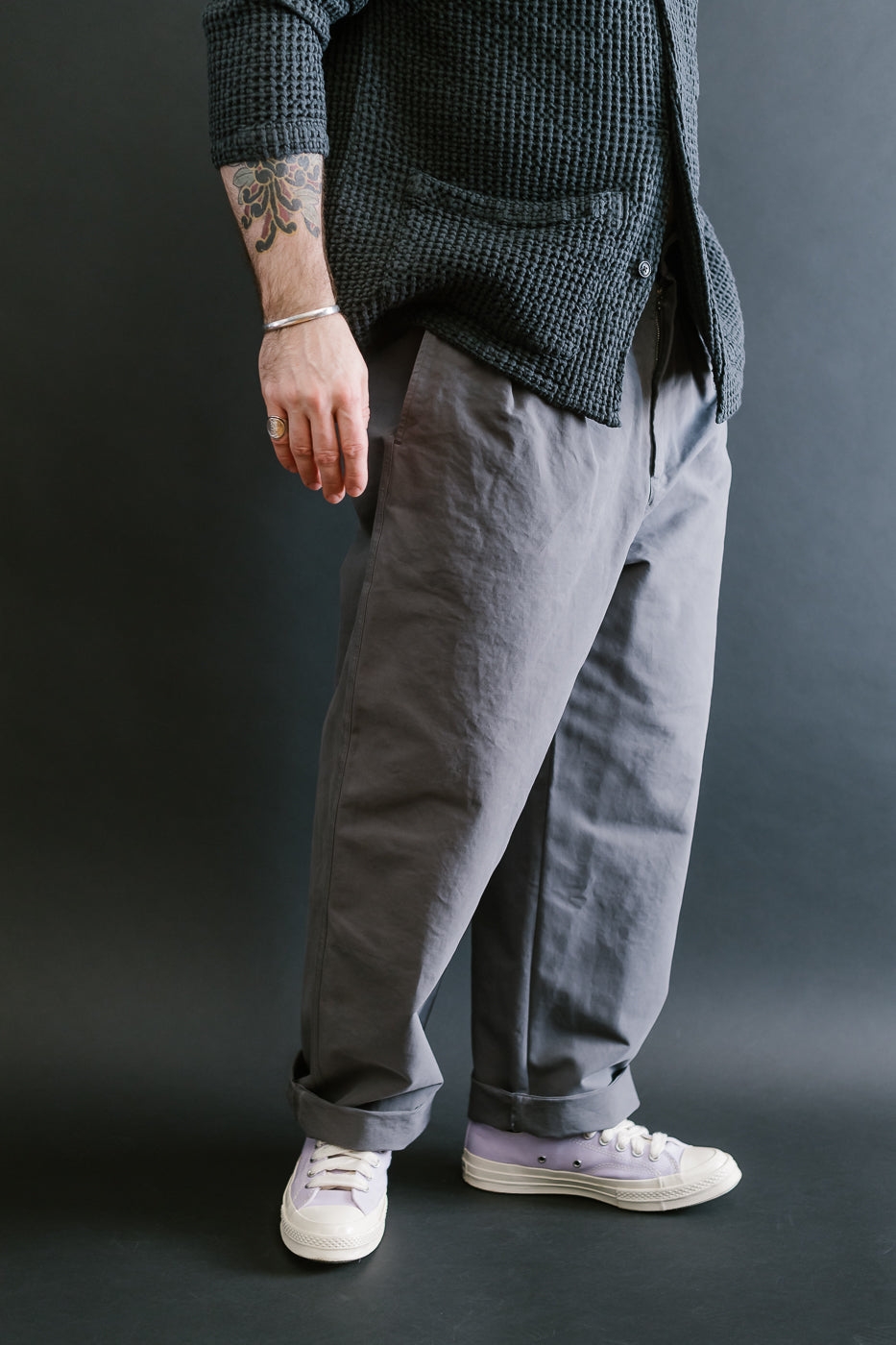 M-C-011 - Officer Chino Nebraska Cotton - Charcoal
