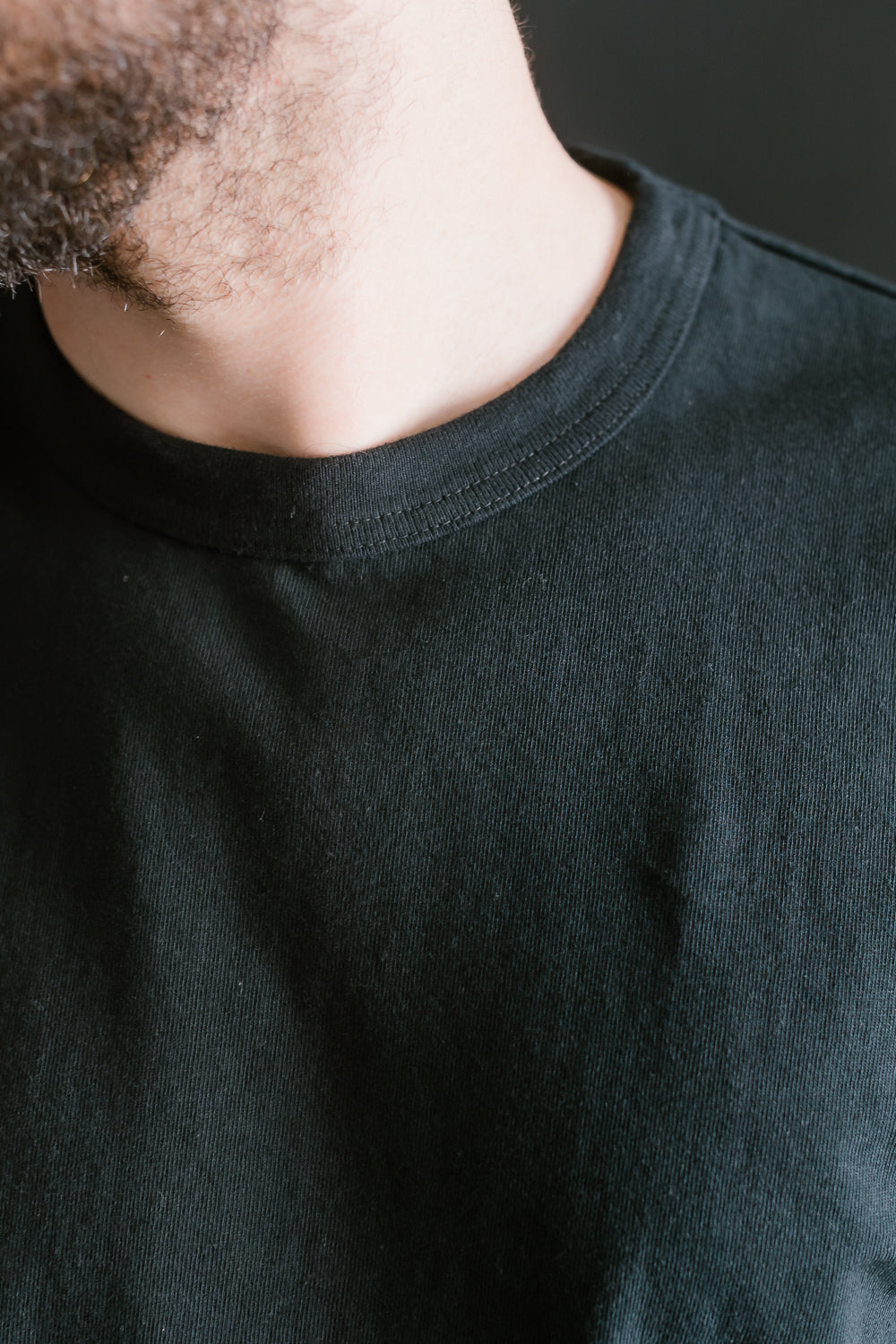 IHT-1610L-BLK - 6.5oz Loopwheel Crew Neck T-Shirt with Longer Body - Black