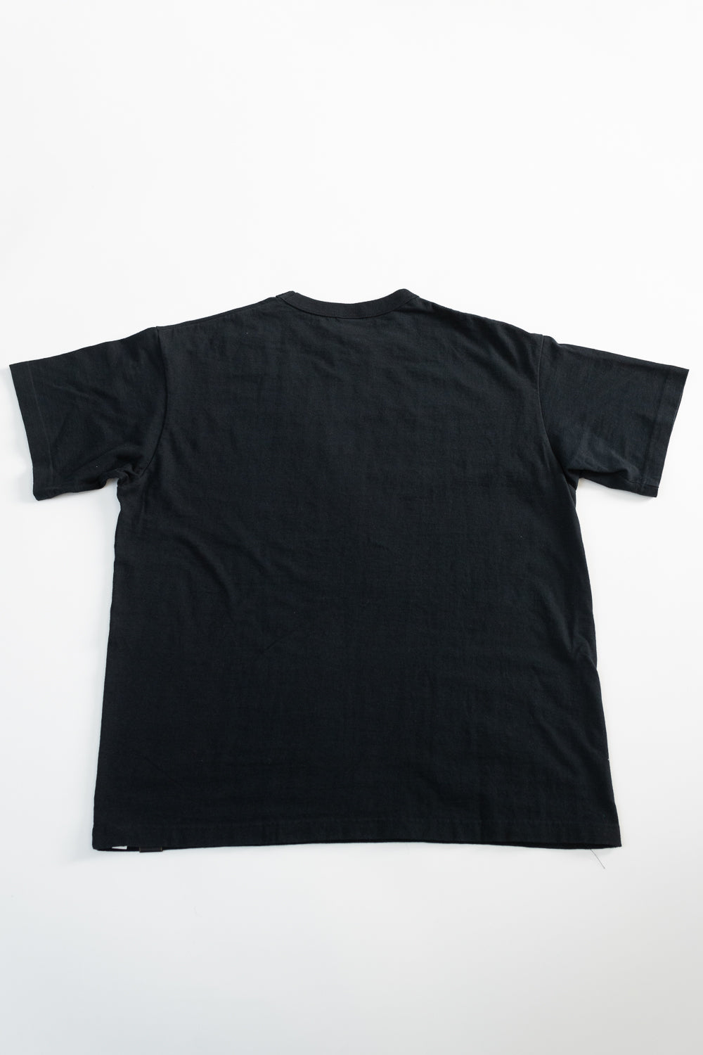 IHT-1610L-BLK - 6.5oz Loopwheel Crew Neck T-Shirt with Longer Body - Black