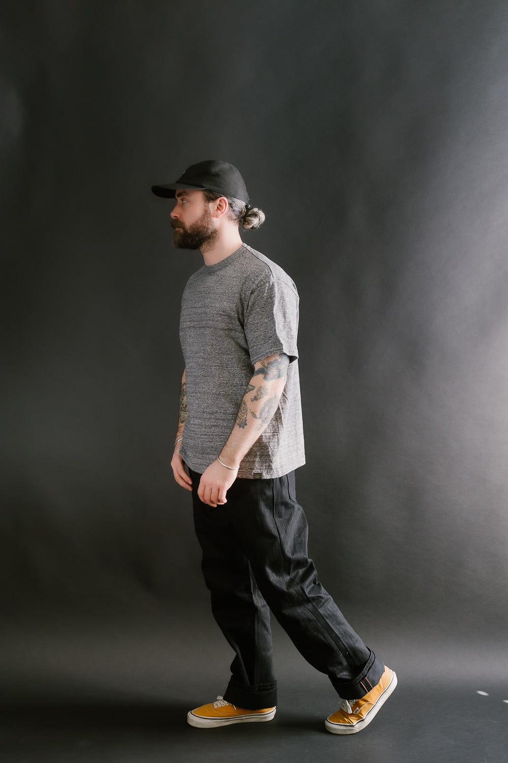 IHT-1610L-GRY - 6.5oz Loopwheel Crew Neck T-Shirt with Longer Body - Grey