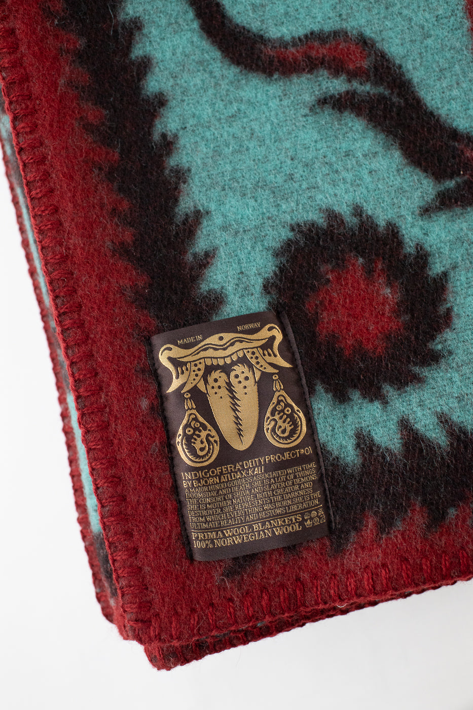 Kali Blanket - Turquoise, Red, Black