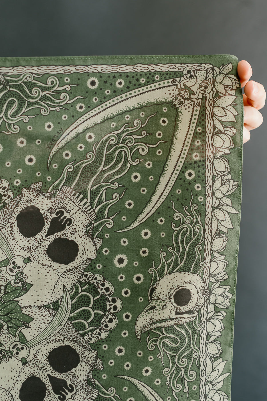 Skull Bandana - Green, White