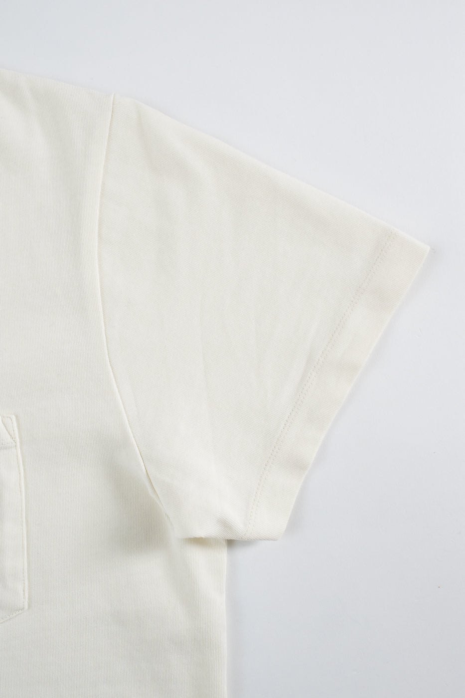 Wilson Tee - Cocatoo White