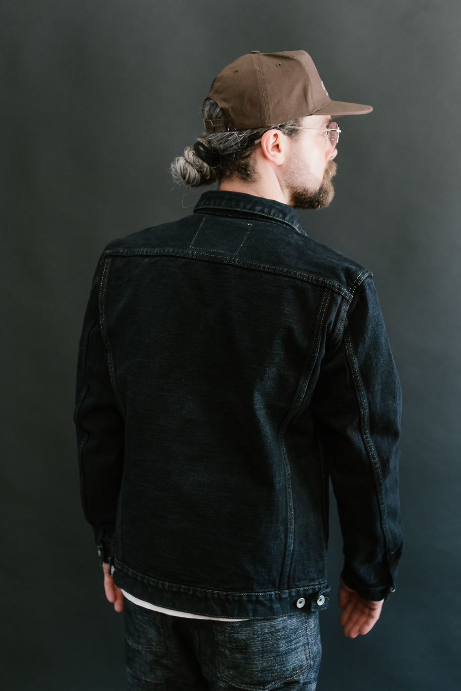 IH-526Lod - 19oz Left-Hand Twill Selvedge Denim Type III Jacket - Indigo Overdyed Black