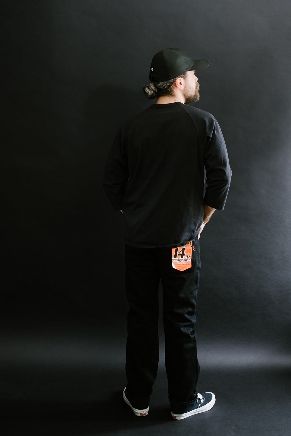 IH-666S-142bb - 14oz Selvedge Denim Slim Straight Cut Jeans - Black/Black