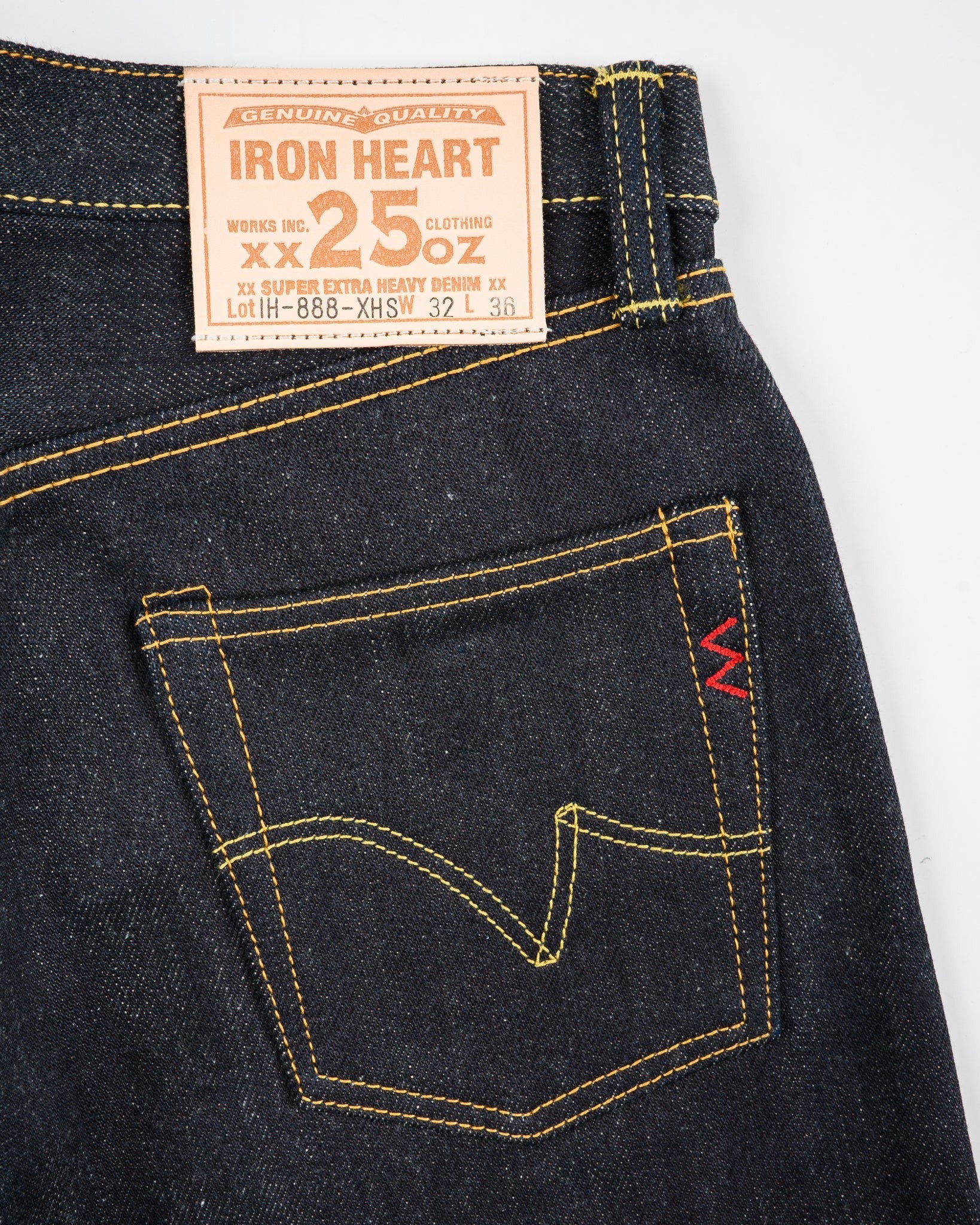 IH-888-XHS - 25oz Selvedge Denim Medium/High Rise Taper Cut Jeans - Indigo