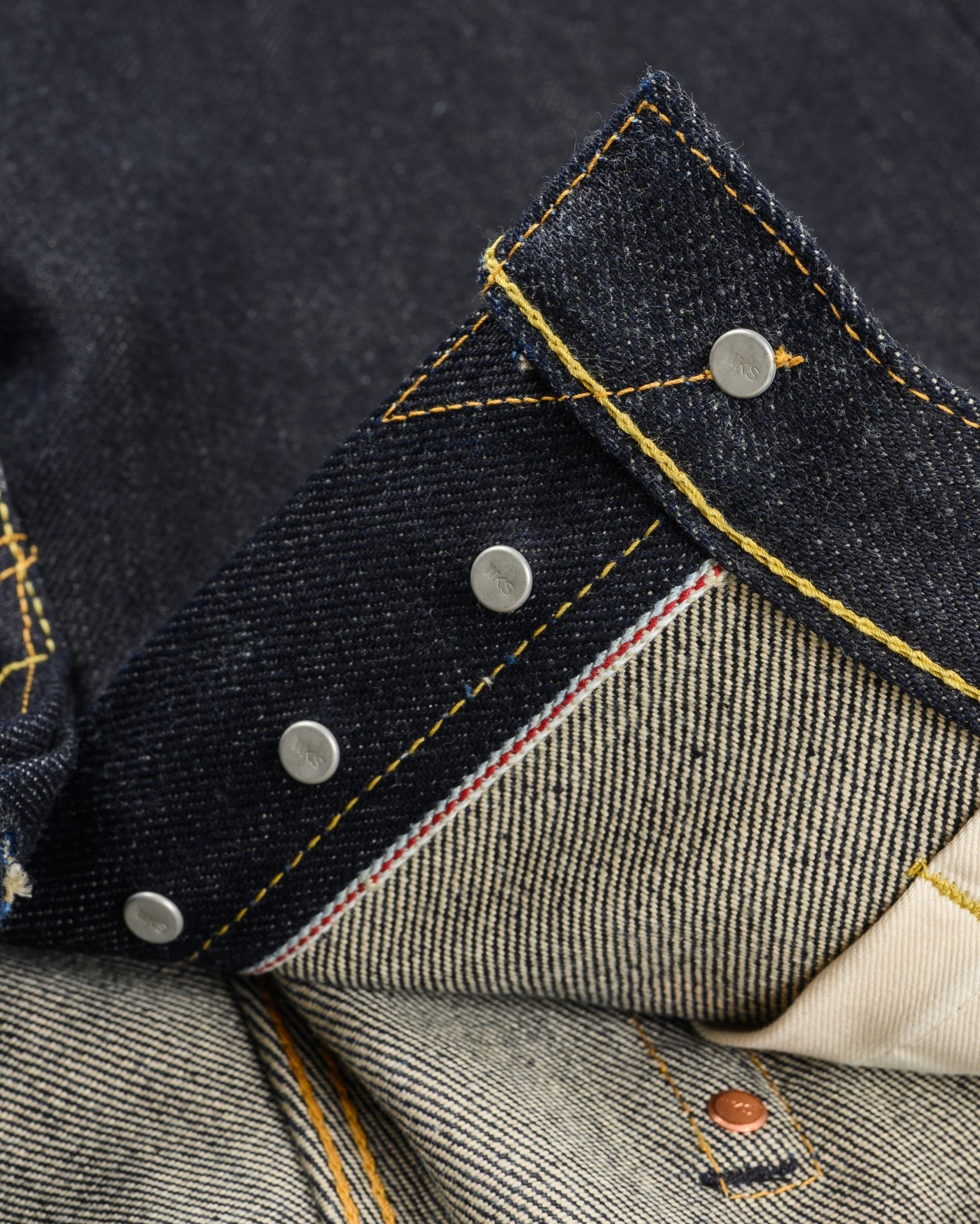 IH-888-XHS - 25oz Selvedge Denim Medium/High Rise Taper Cut Jeans - Indigo