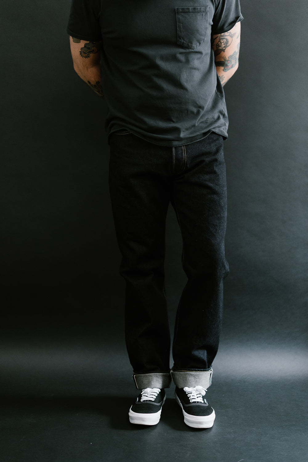 IH-888S-142 - 14oz Selvedge Denim Medium/High Rise Tapered Cut Jeans - Indigo