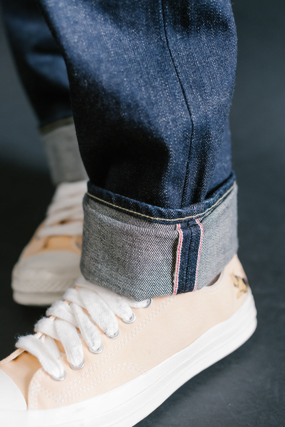 IH-888S-18 - 18oz Vintage Selvedge Denim Medium/High Rise Tapered Cut Jeans - Indigo