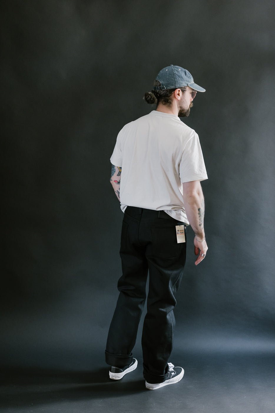 IH-888S-SB - 21oz Selvedge Denim Relaxed Taper Cut Jeans - Superblack Non-Fade