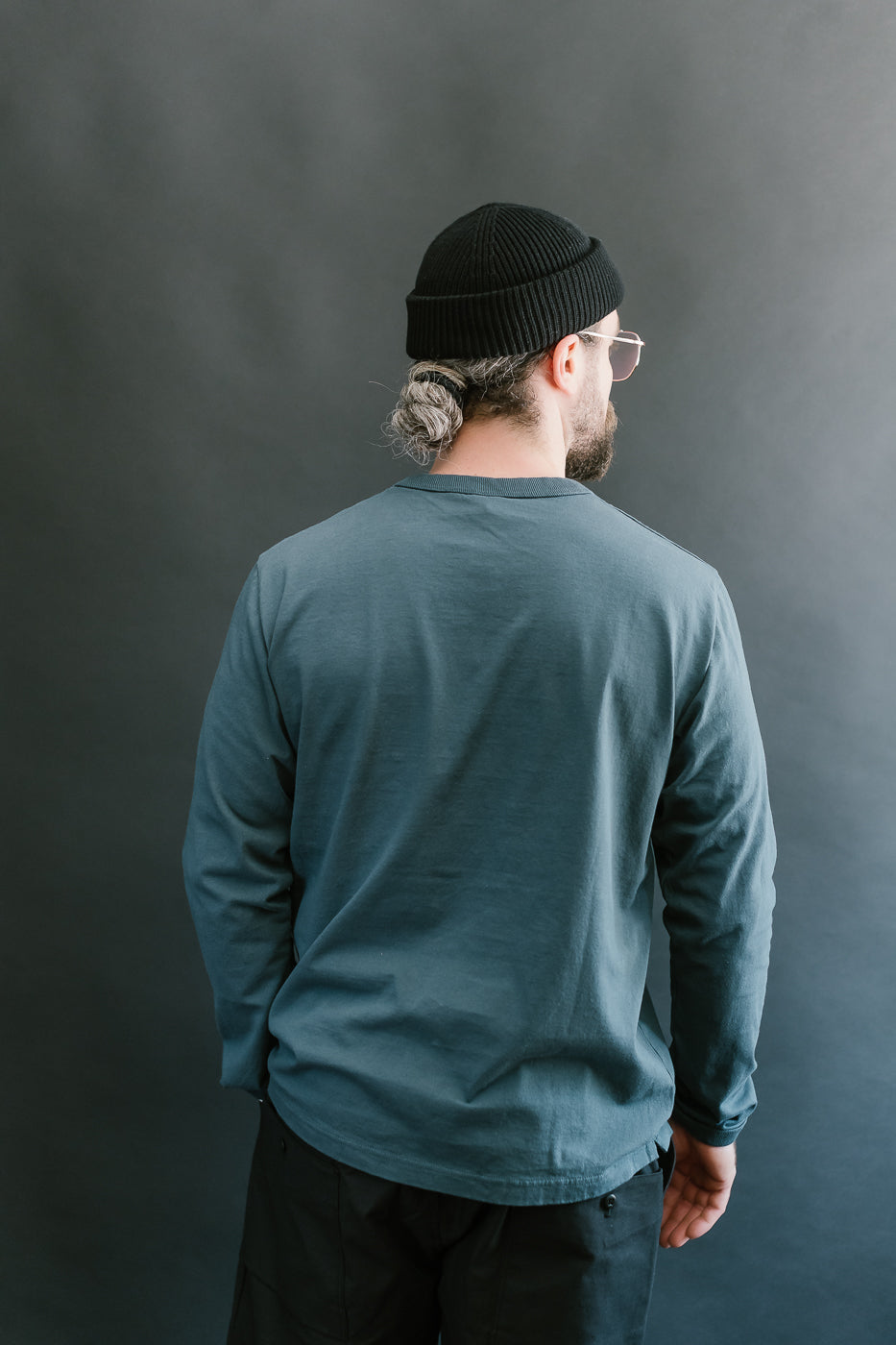 JM5530 - Lead-Off LS T-Shirt - 305 Night Bench