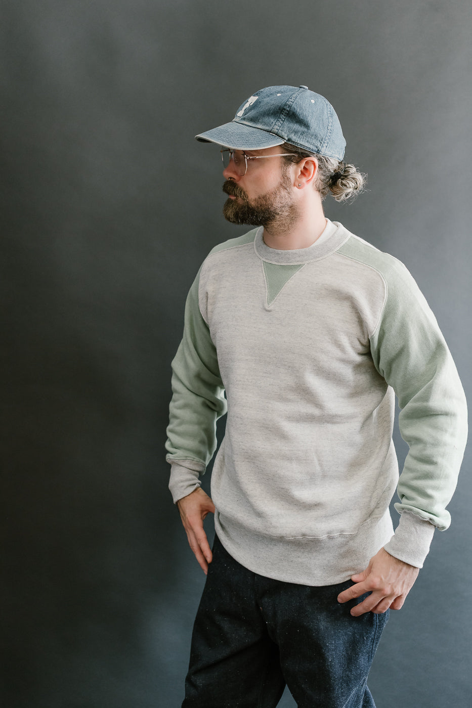 JG-CS20 - Freedom Sweats Crewneck - Oatmeal, Light Green