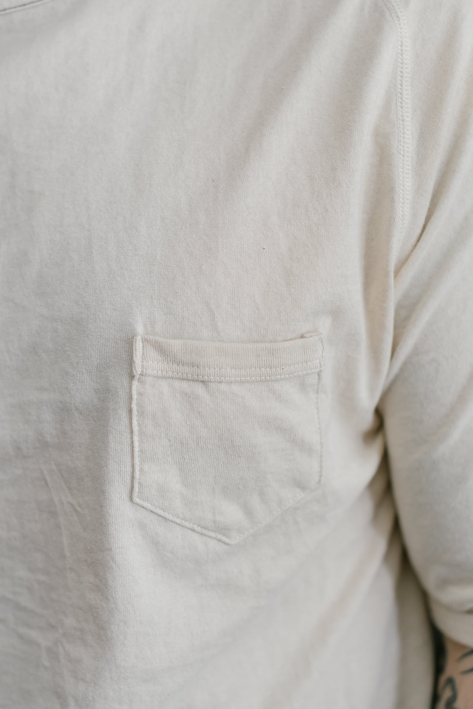 LRC1120 - Supima Cotton Freedom Sleeve Pocket Crew - Old Ivory