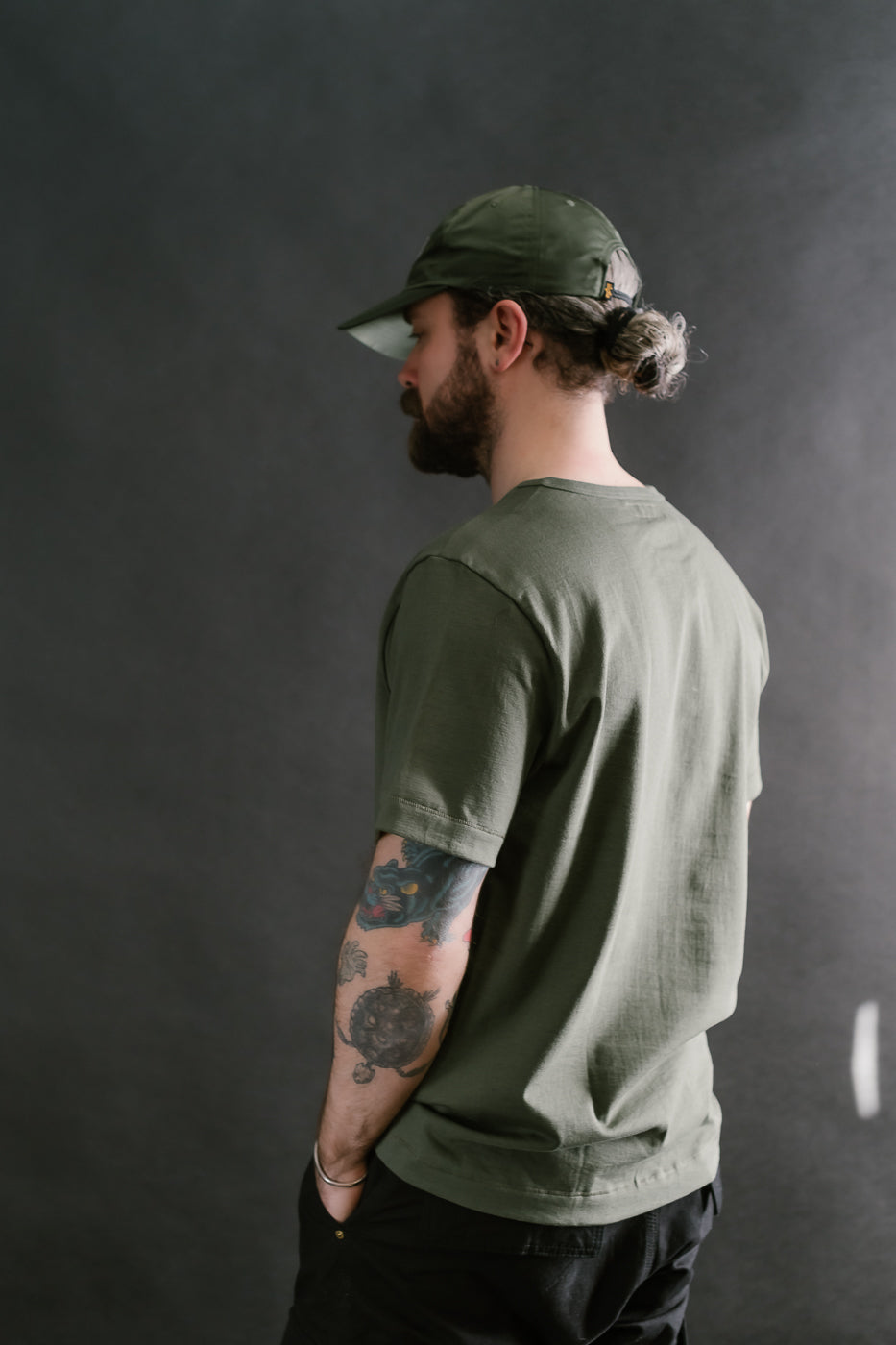 215.40 - 7.2oz Loopwheeled T-Shirt Classic Fit - Army