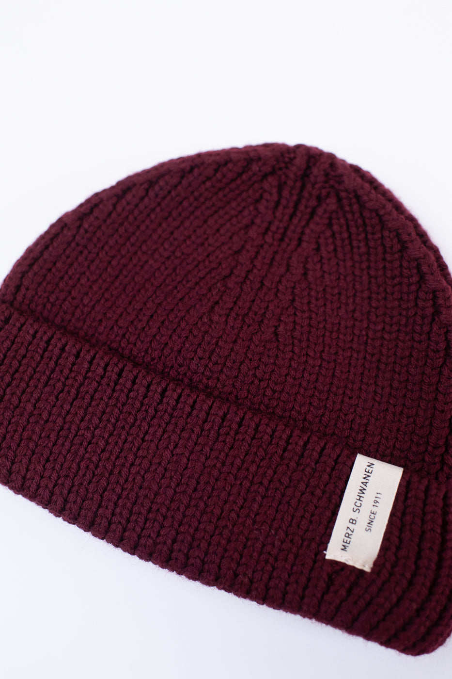 MWBN02.506 - Ribbed Structure Sturdy Beanie Merino Wool - Burgundy