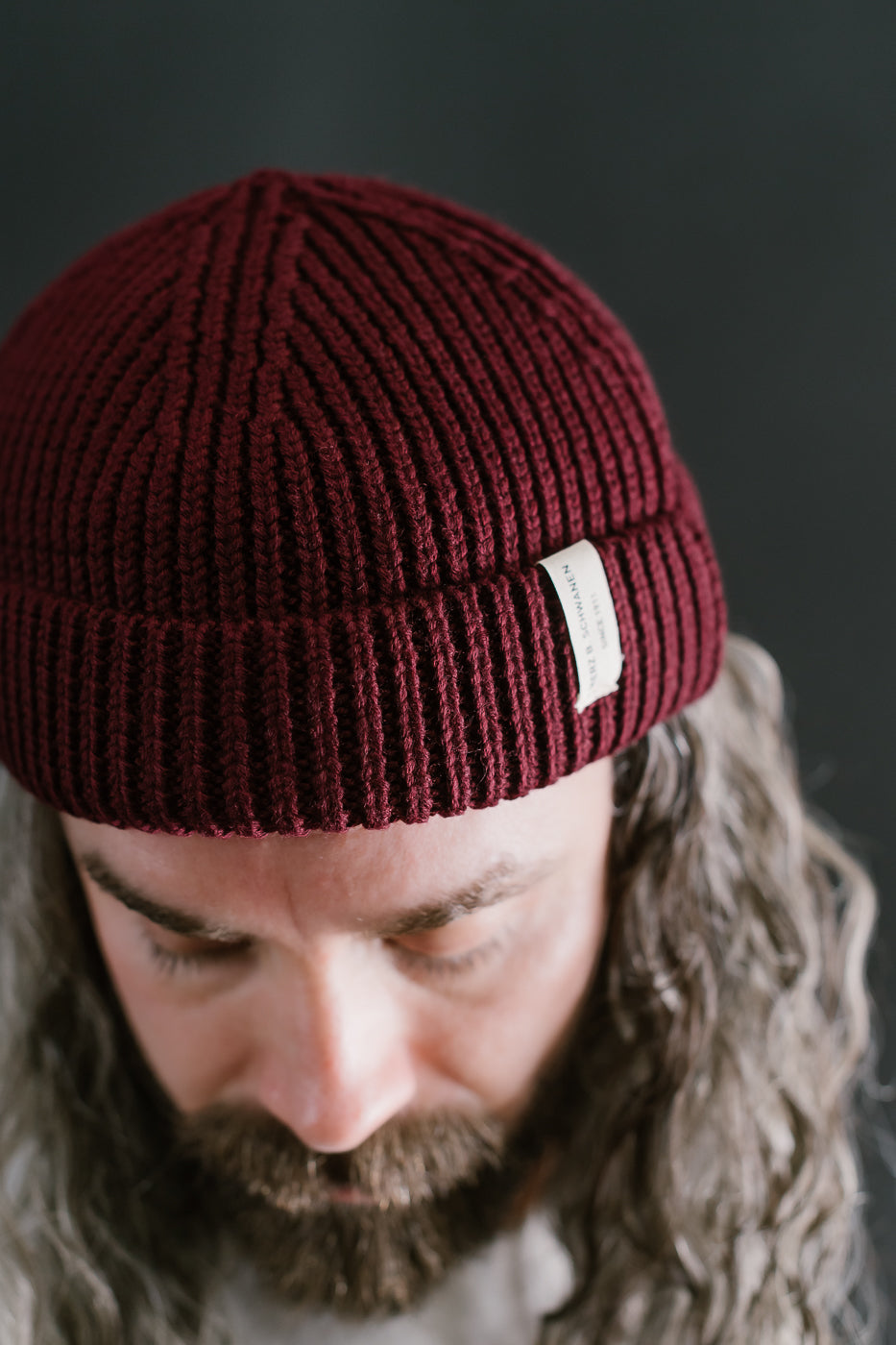 MWBN02.506 - Ribbed Structure Sturdy Beanie Merino Wool - Burgundy