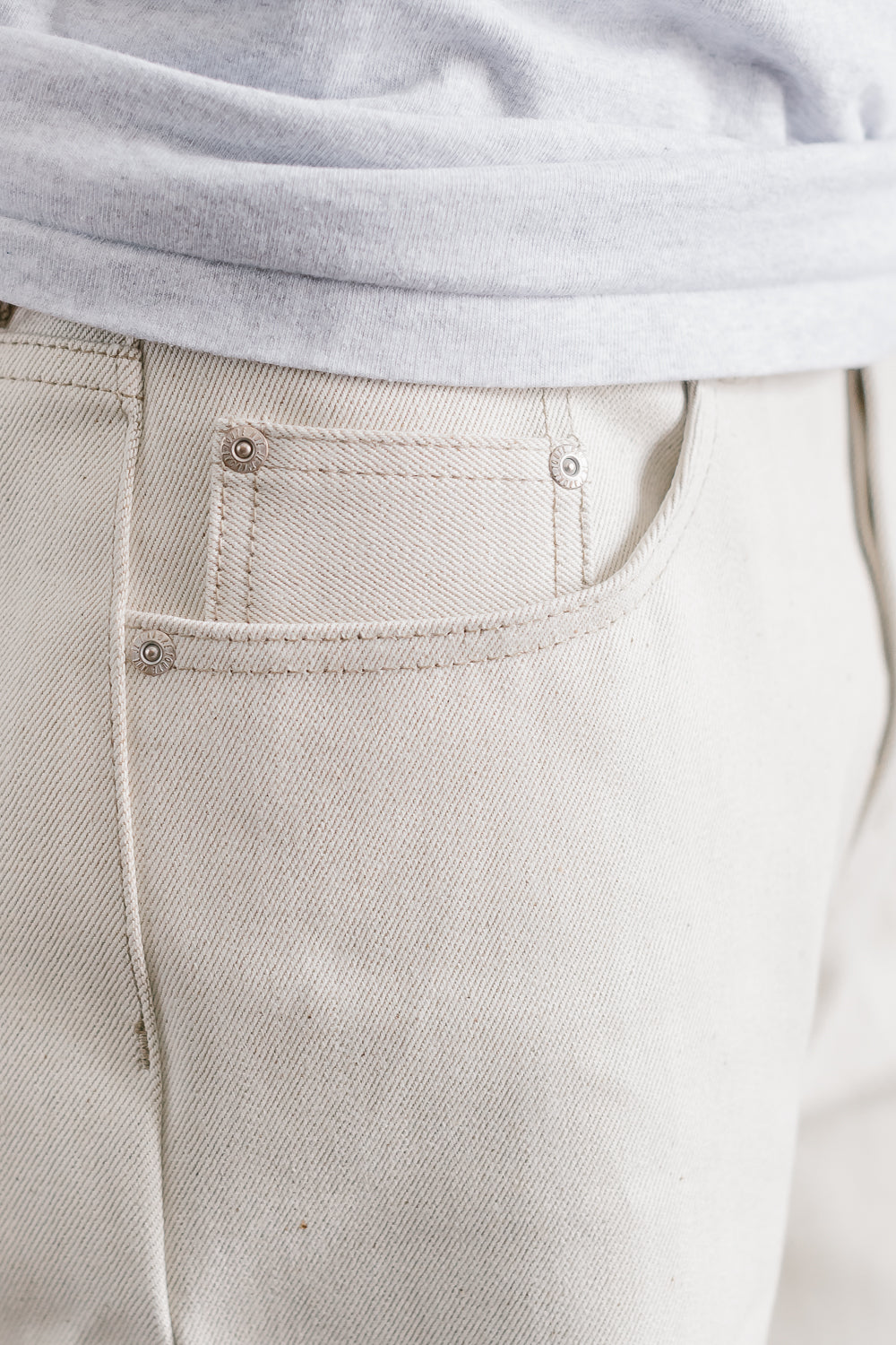 13.6oz - All Natural Ecru Foxfibre® Selvedge - Strong Guy