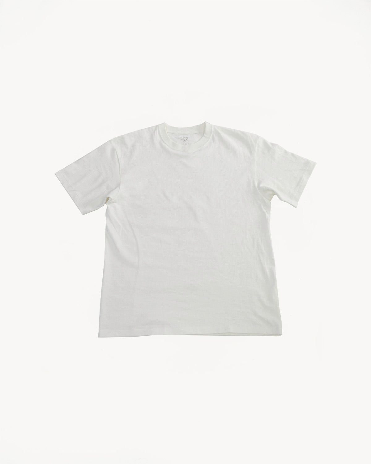 01-0018-69 - Just T-Shirt - White