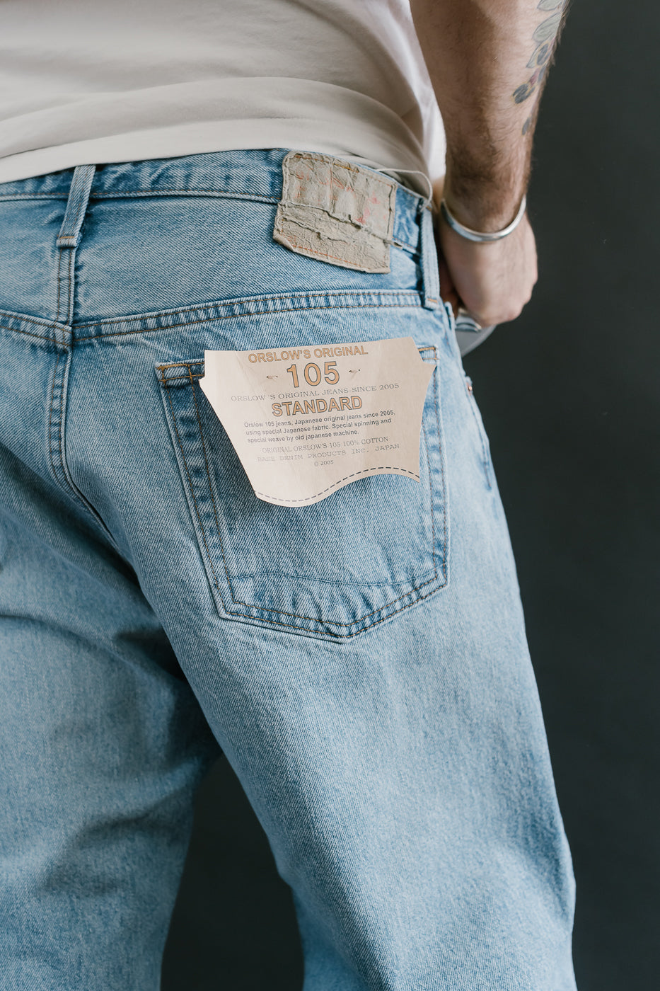 01-1050W-99 - 105 - Standard Fit Denim - 90s Sky Blue
