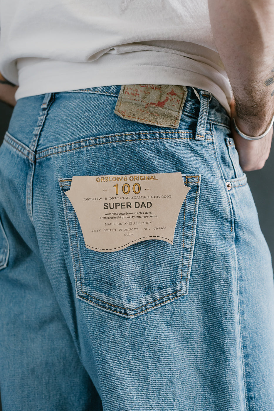 01-1100W-95 - 100 Super Dad's Fit Denim Jeans - Used Denim Wash