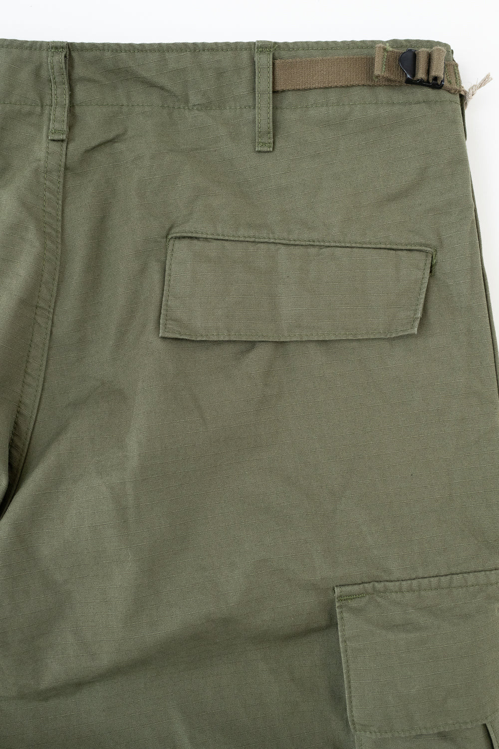03-V5260RIP-76 - 6-Pocket Cargo Trousers - Vintage Fit - Olive