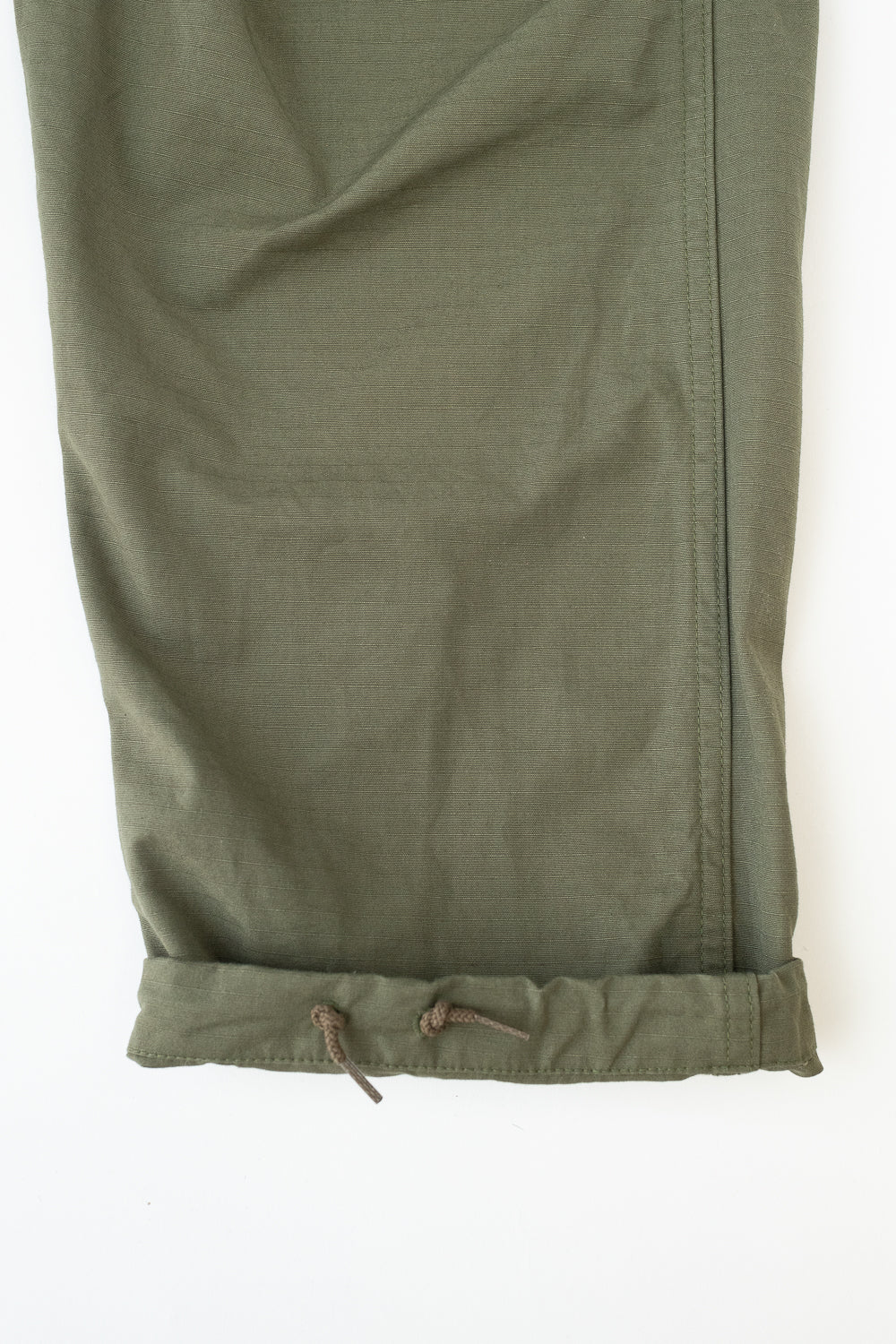 03-V5260RIP-76 - 6-Pocket Cargo Trousers - Vintage Fit - Olive