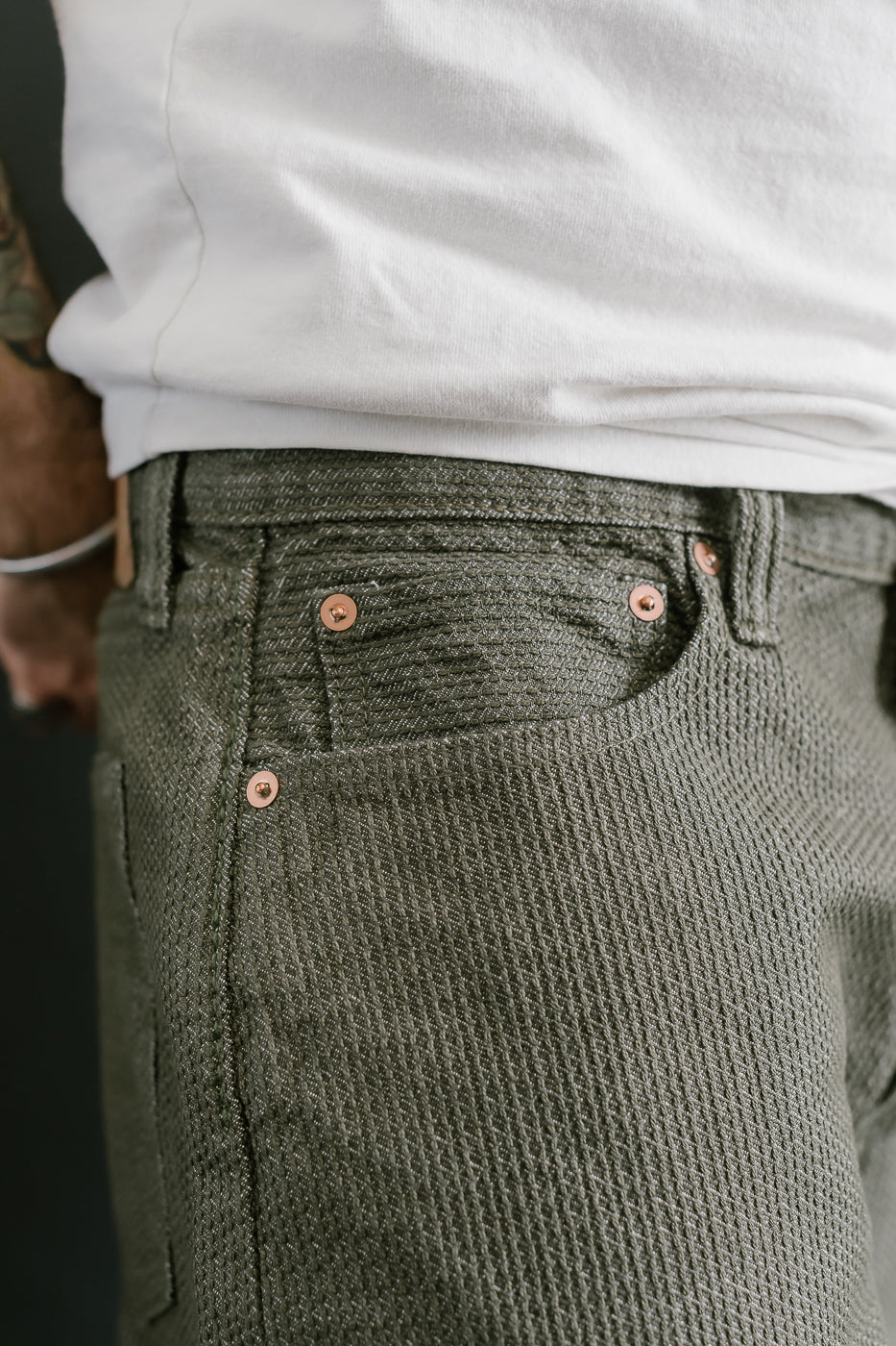 1170-1-OLV - Sashiko Denim Loose Fit - Olive x Olive