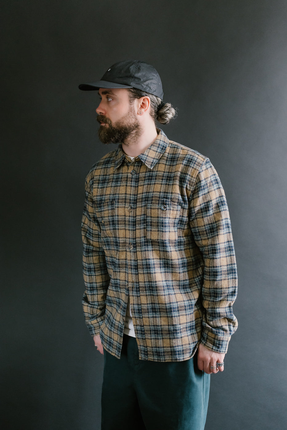 2229-BE - Woven Tweed Check Double Pocket Shirt - Beige