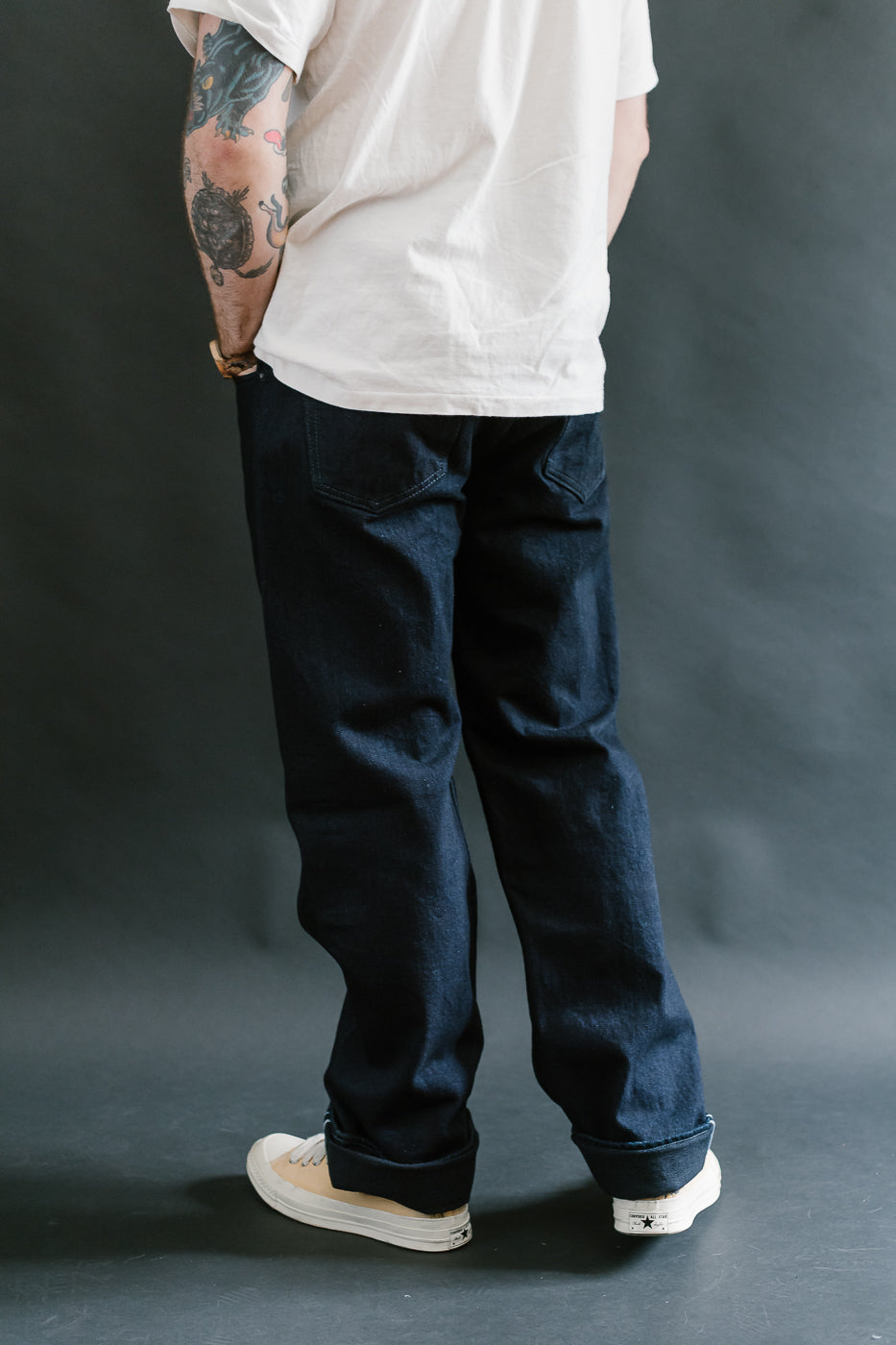 XX-003-IDBK - 14oz Indigo x Black Selvedge Jeans - Regular Straight