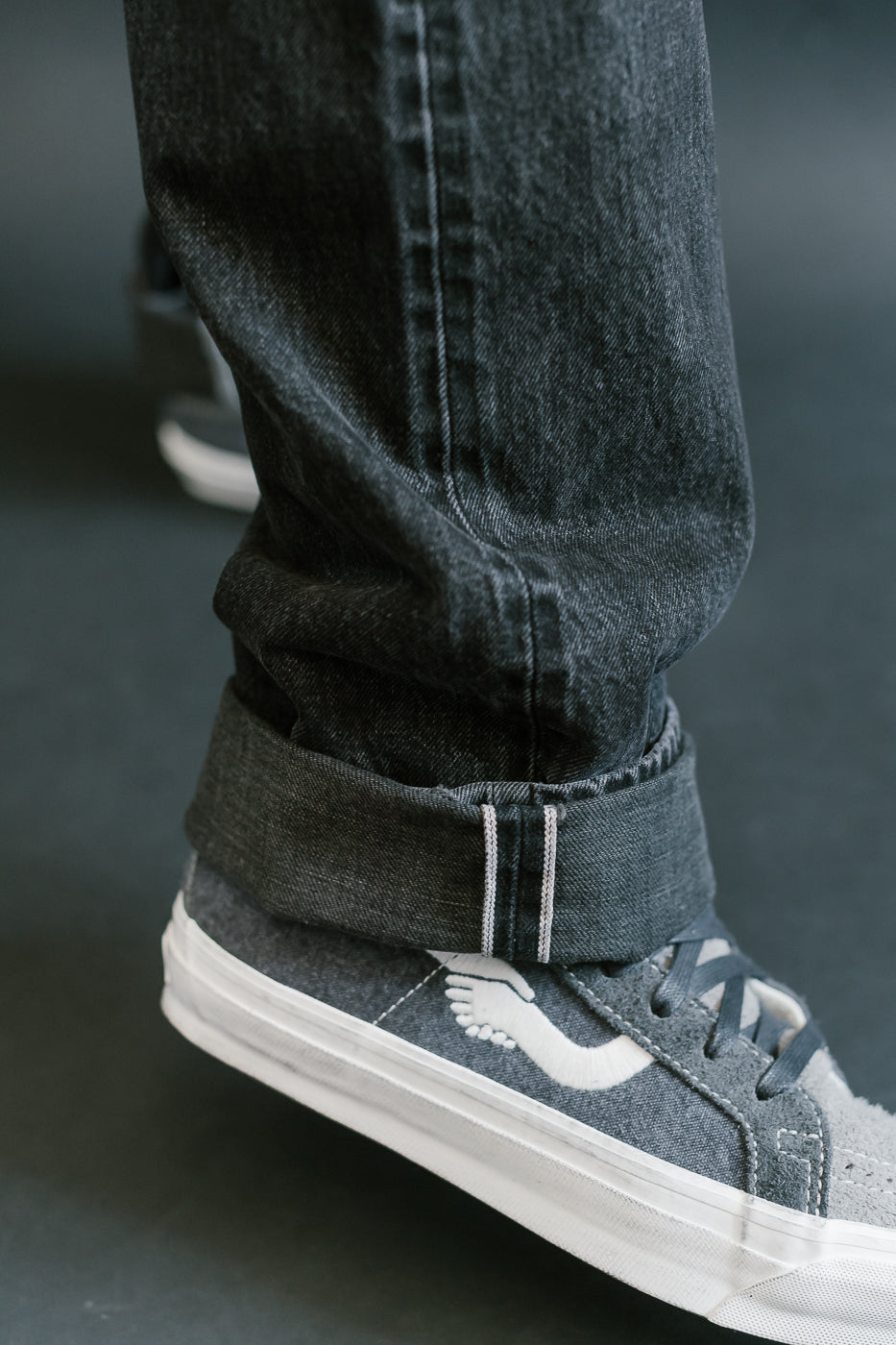 15oz - Washed Selvedge Strider Pant - Stealth