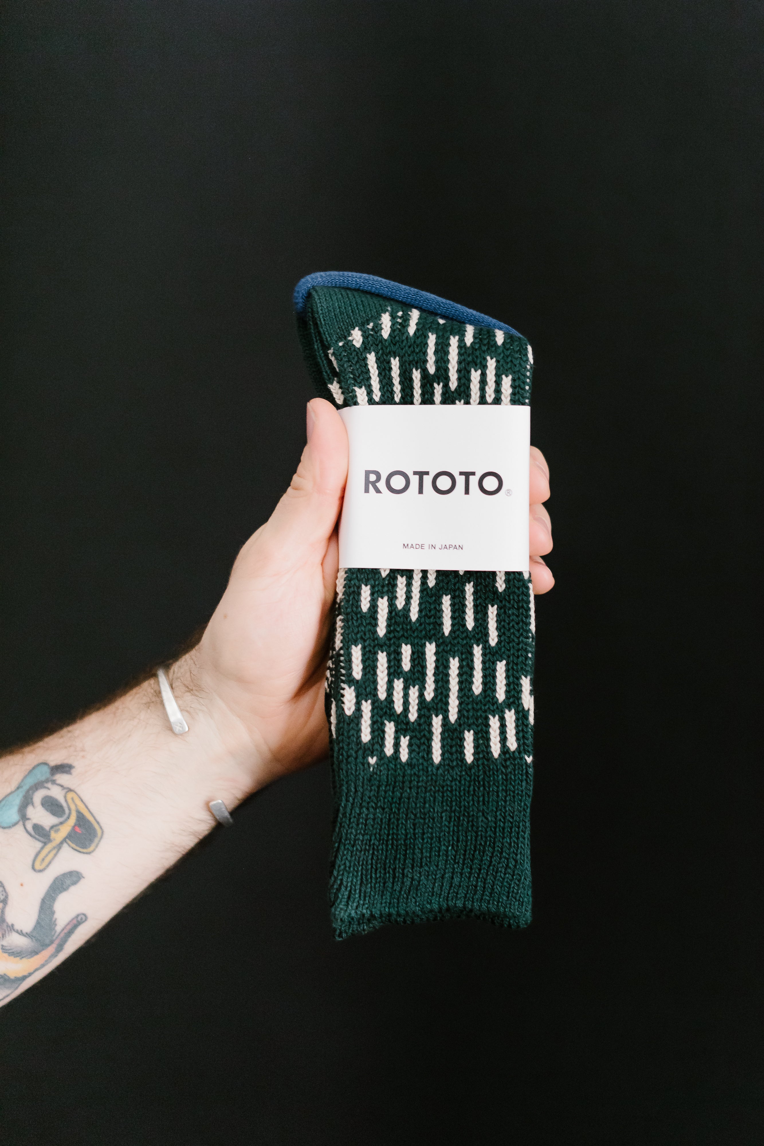 R1431 - Rain Drop Crew Socks - Dark Green, Ivory