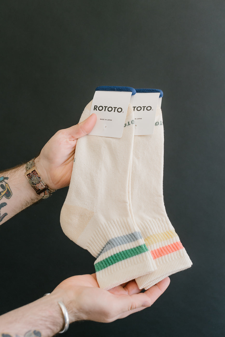 R1591 - Retro Athletic Ankle Sock - Coral, Light Yellow