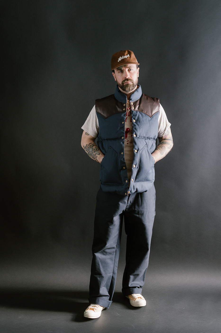 Lot 2223 - Rocky Mountain x Warehouse Canvas Down Vest - Navy