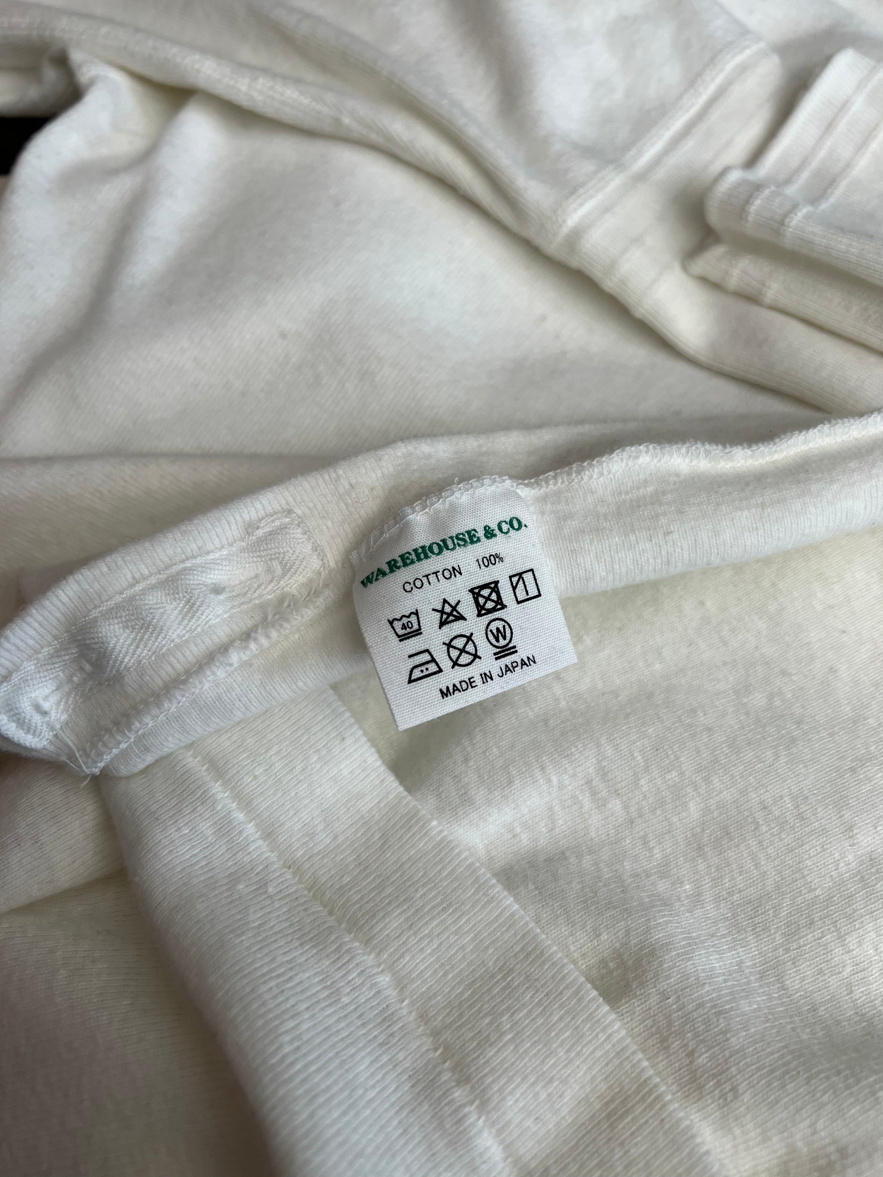 Gently Used Warehouse & Co. USN Skivvy LS Shirt 2-pack - Size 40 - Beige & White