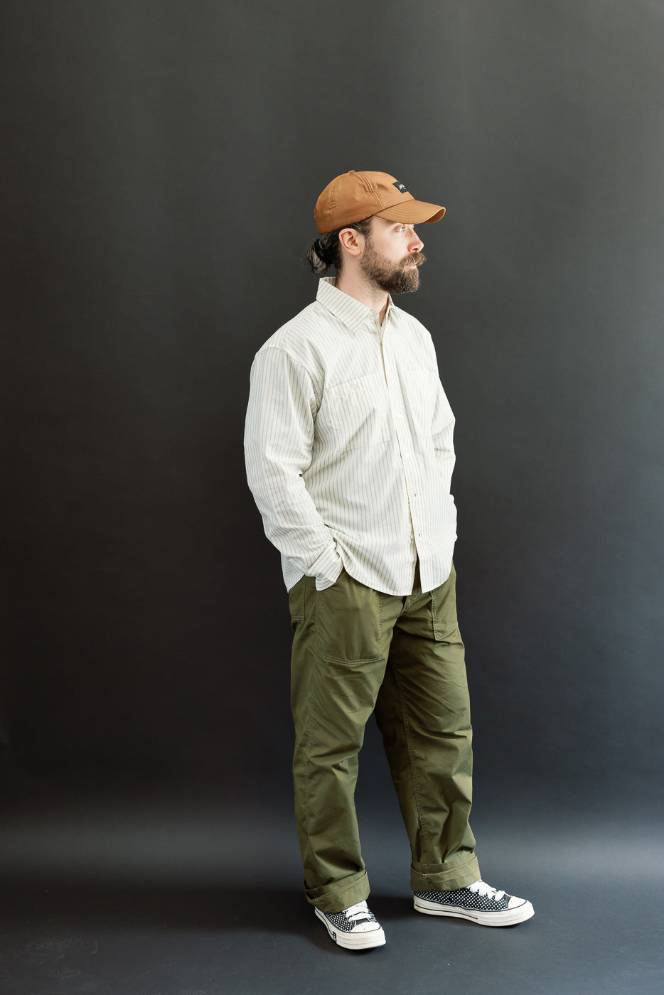 Full body side view of a 5'9