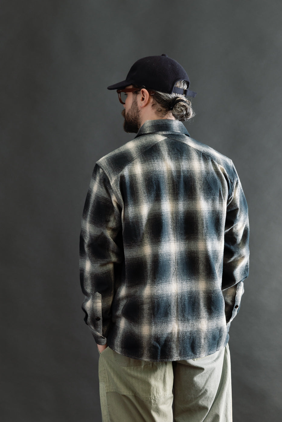 Male model 5'9