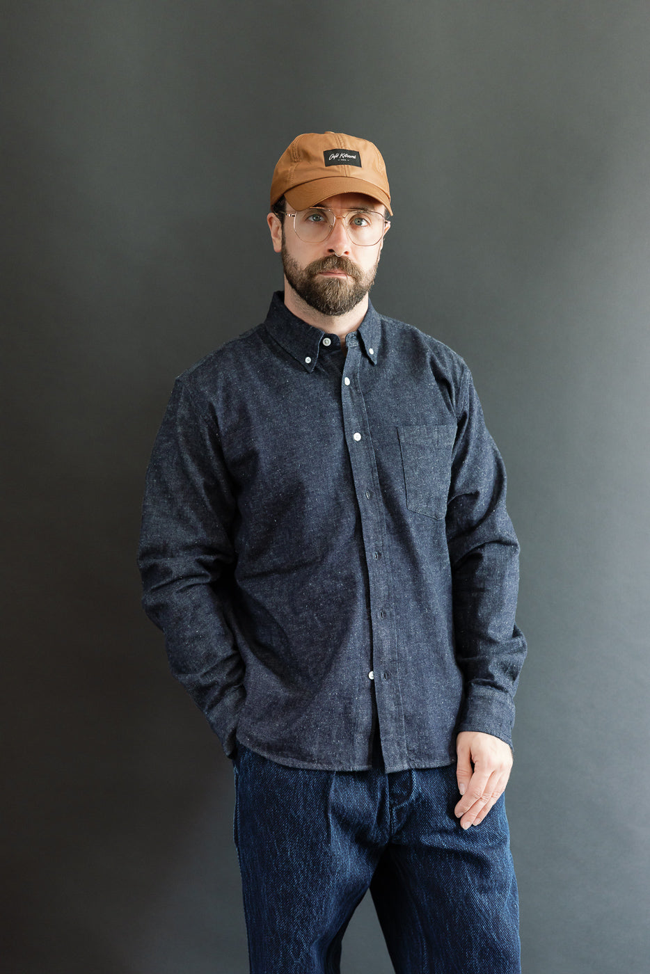 Front view, full body of a 5'9