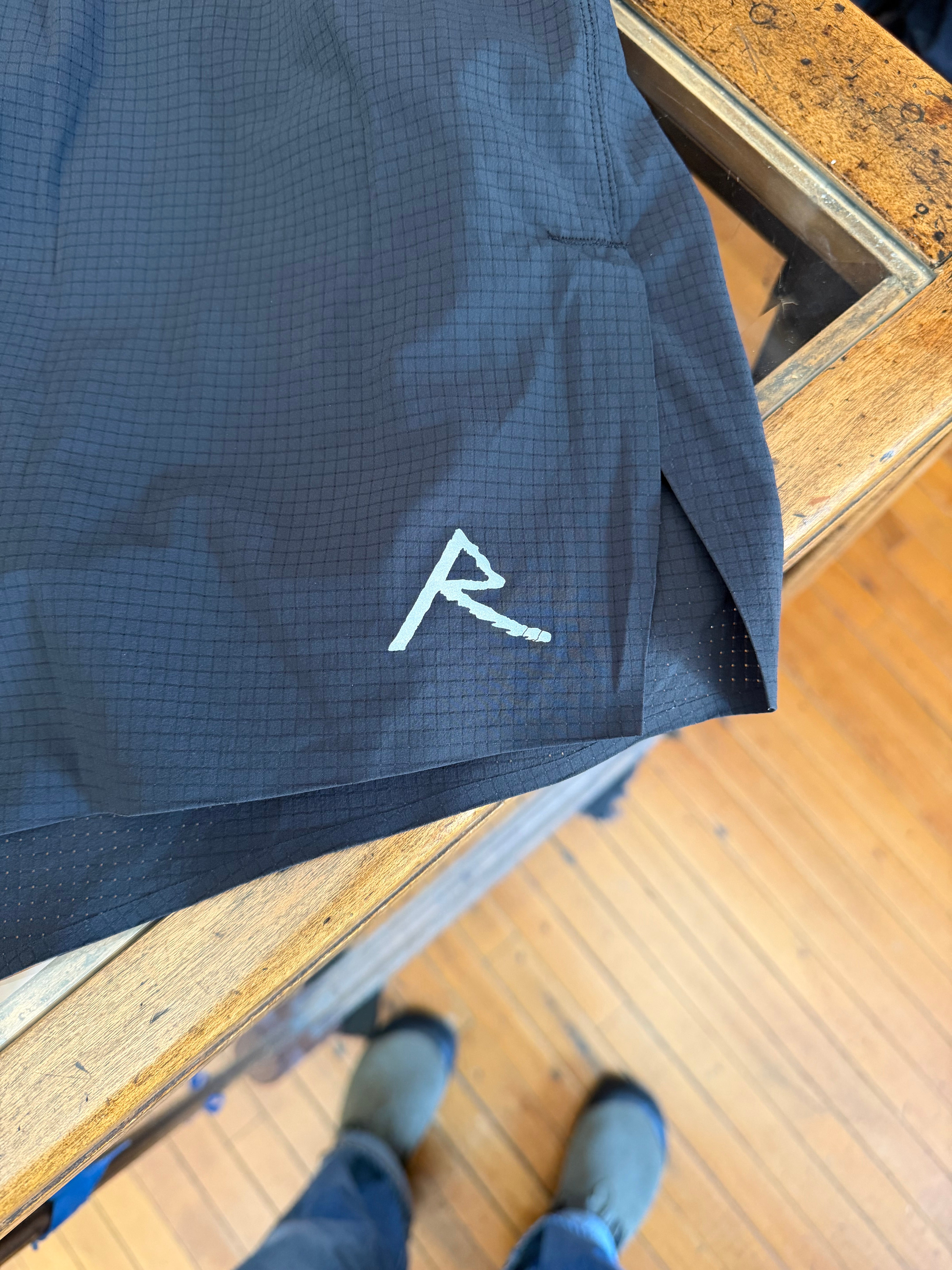 Gently Used Raide Research Shorts - Black - Medium