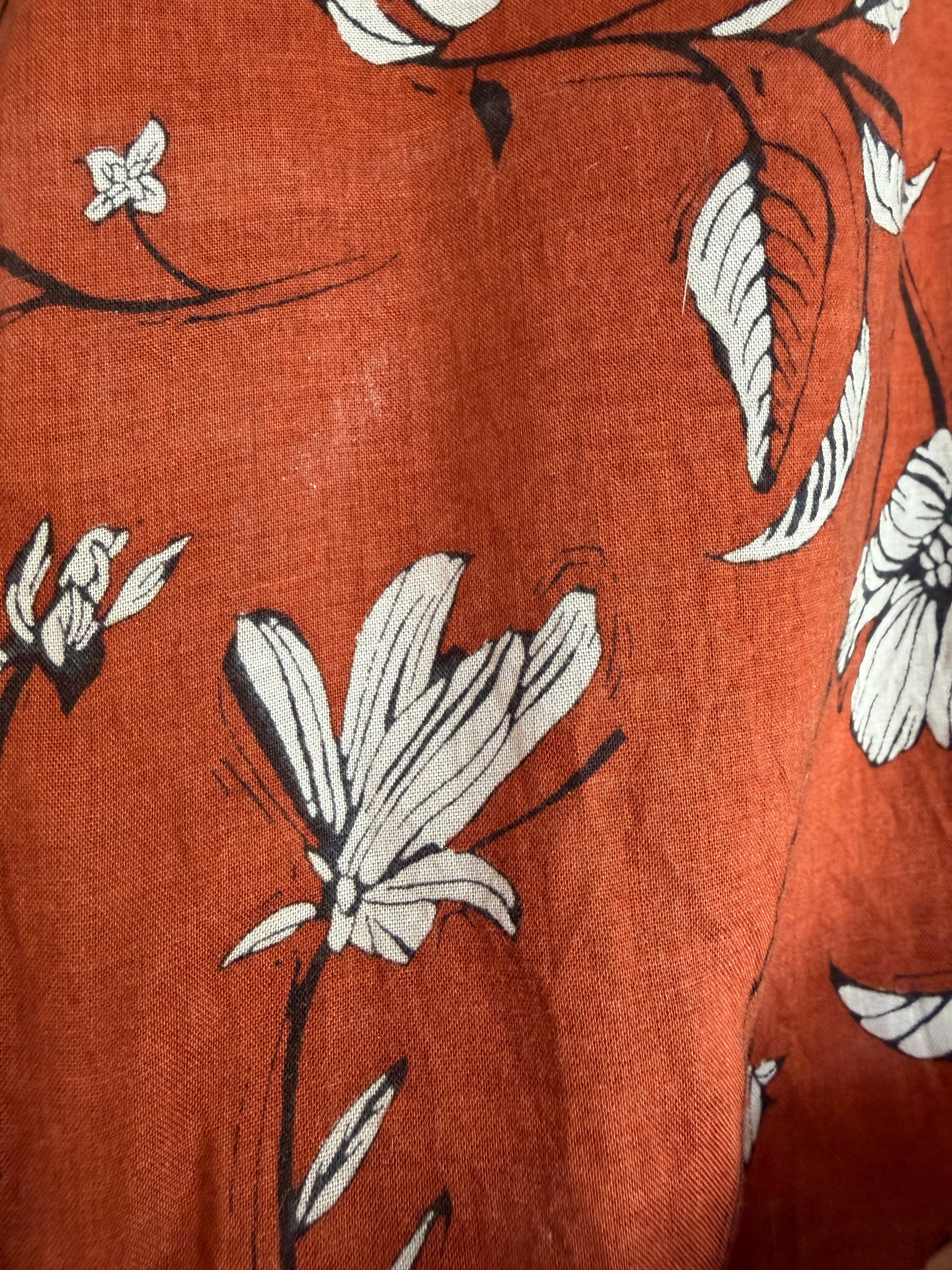 Gently Used - Corridor Tencel Floral Shirt - Size Small