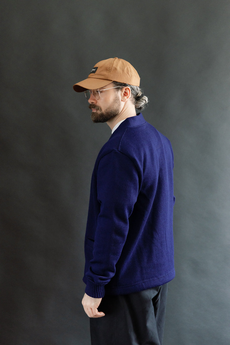 Male model 5'9