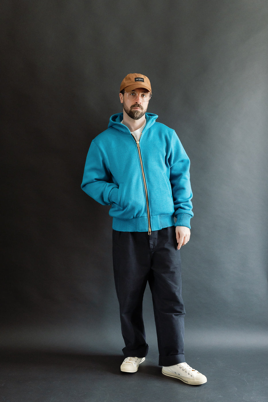 Full body front view of male model, 5'9